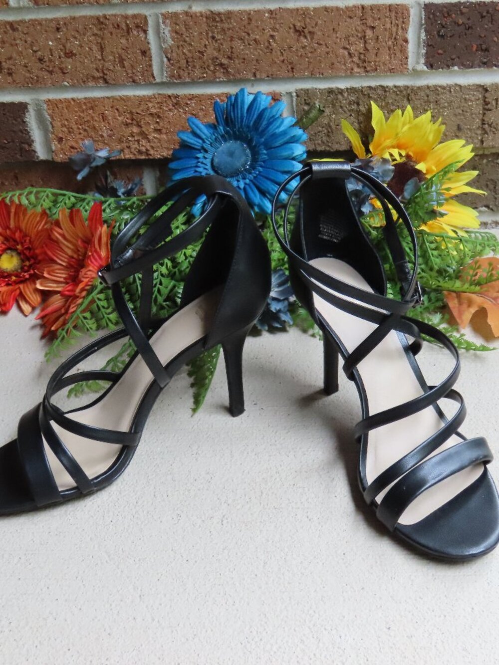Black strappy heel sandal
